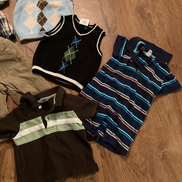 Bundle of infant 6-12 month clothing - Picture 3 of 3